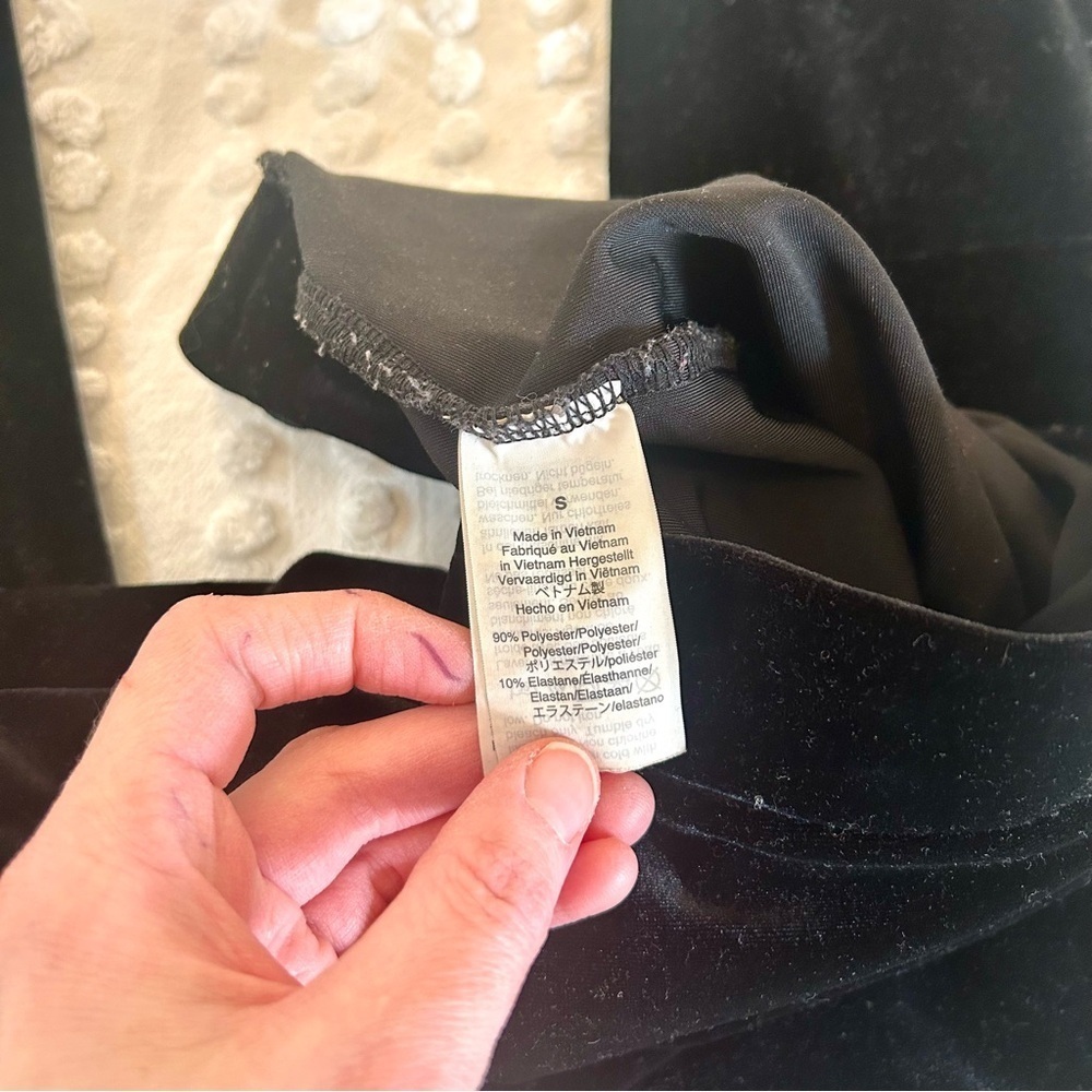 J. Crew Women’s Black Velvet Leggings Sz S - Picture 6 of 10
